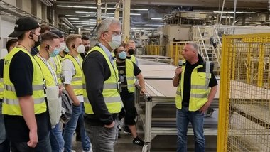 Holztechniker besuchten Coesfelder Unternehmen